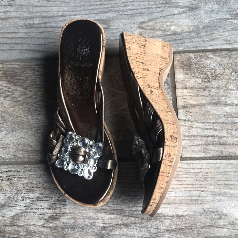 Yellow Box Wedges